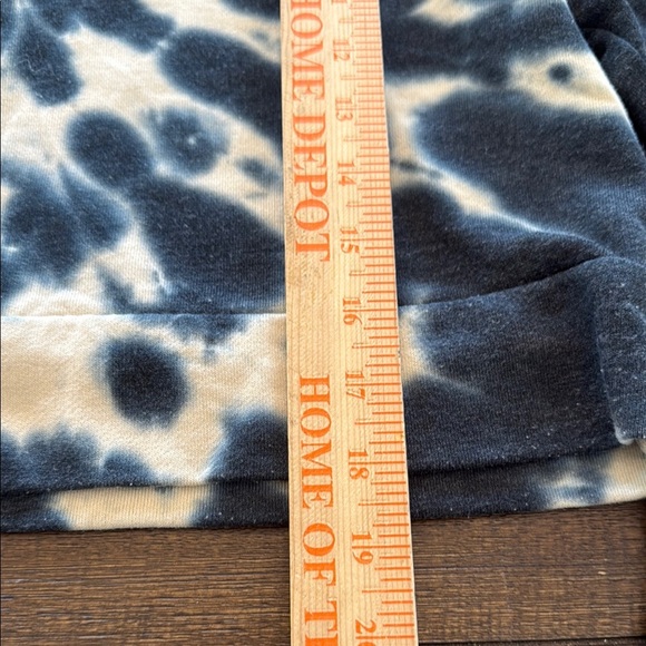 Cupcakes and Cashmere Florrie Tie Dye Sweashirt Size Small - Picture 6 of 10